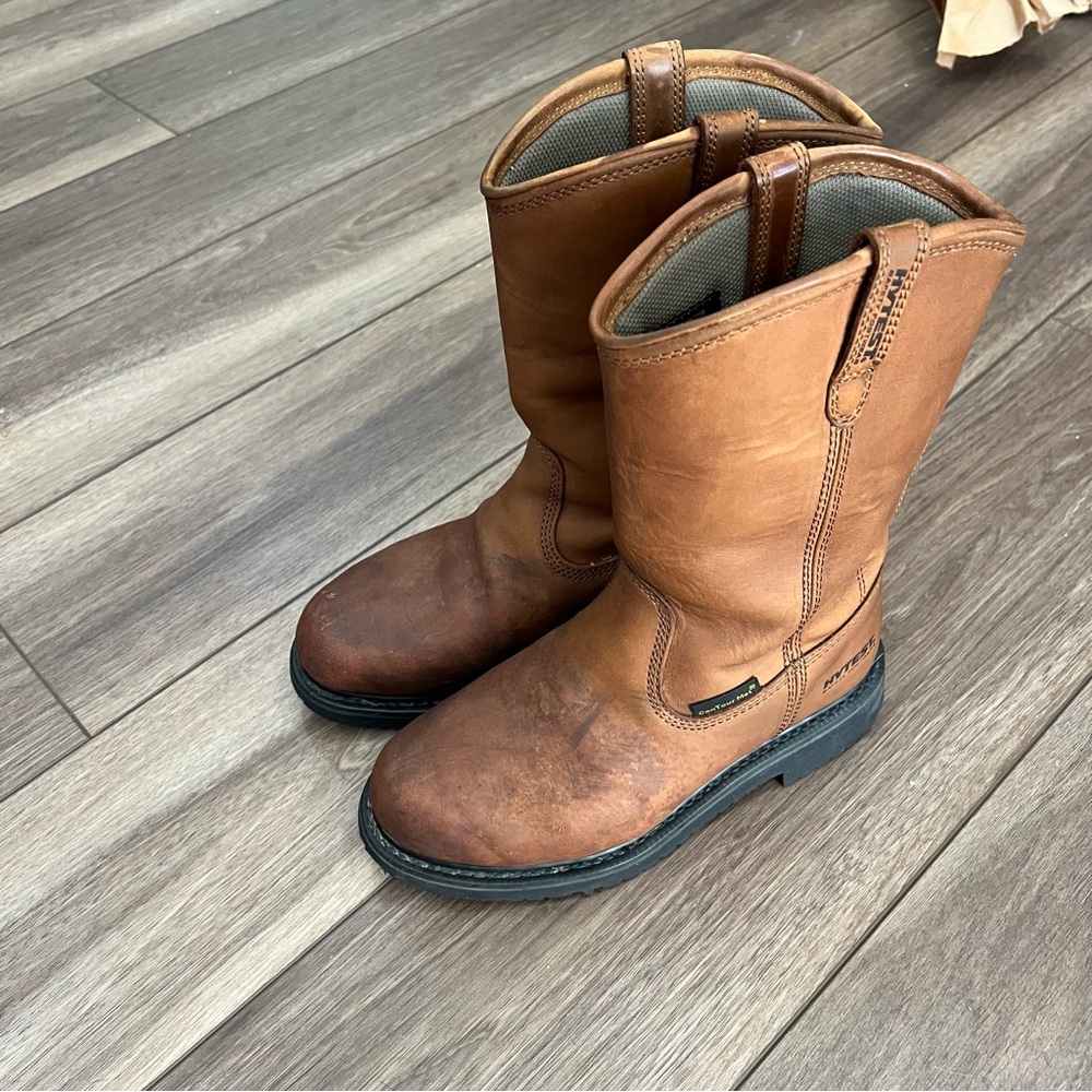 HyTest Rugged Tan Leather Western Work Boots- steel toe